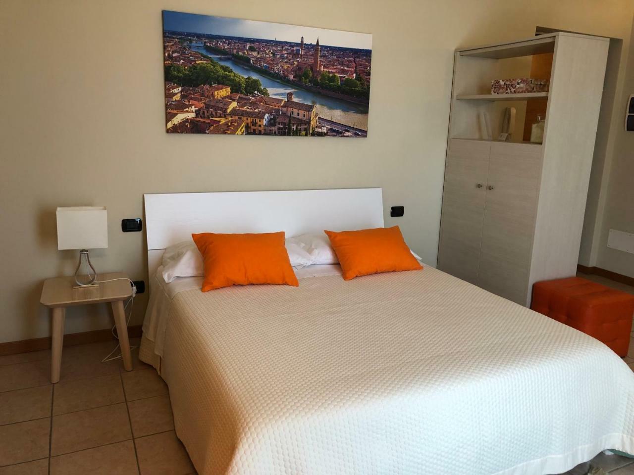 Residenza Villa Corno Alto Eksteriør billede